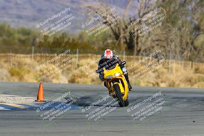 media/Jan-08-2022-SoCal Trackdays (Sat) [[1ec2777125]]/Turns 1 and 2 Exit (1130am)/